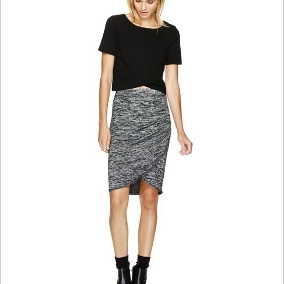 Wilfred Dresses & Skirts - Wilfred Free Black/Grey Sweater Wrap Skirt